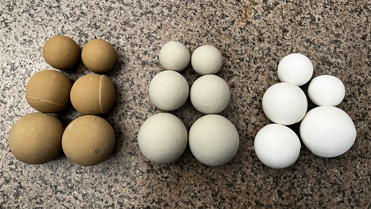 All kinds of alumina balls